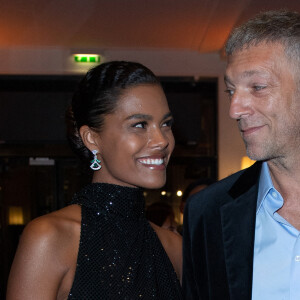 Tina Kunakey et Vincent Cassel aux Césars, le 28 février 2020. 