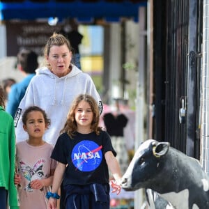 Ellen Pompeo et ses enfants, le 18 janvier 2020 à Los Angeles. 