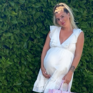 Emilie Fiorelli s'exprime sur sa fin de grossesse difficile sur Instagram - 18 août 2020