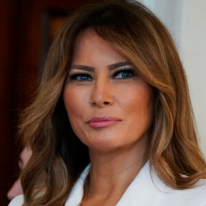 La Première Dame Melania Trump - Le président américain D.Trump signe une proclamation marquant le 100e anniversaire de la ratification du 19e amendement de la Constitution des États-Unis lors d'une cérémonie à la Maison Blanche à Washington. Le 18 août 2020.