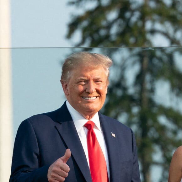 Le président américain Donald Trump et la première dame Melania Trump célèbrent la fête nationale à Washington, le 4 juillet 2020.