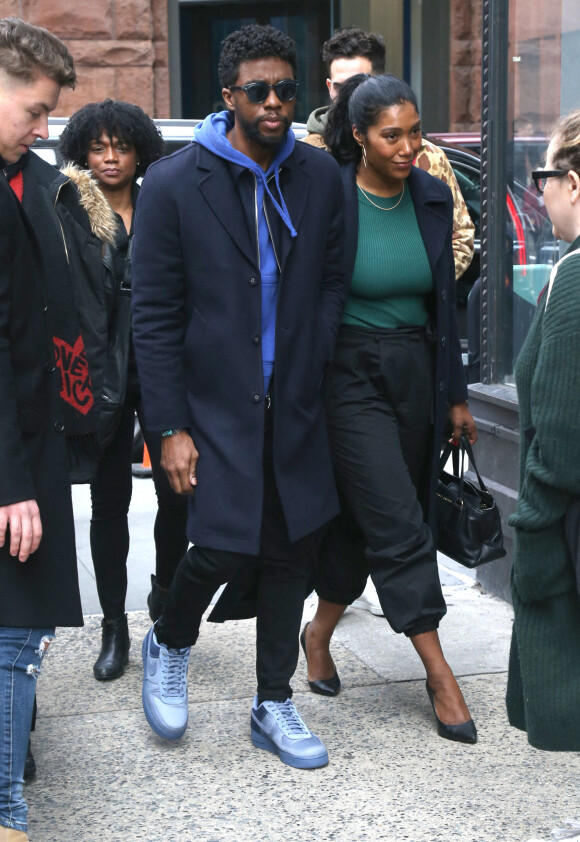 Chadwick Boseman et Taylor Simone Ledward à New York en novembre 2019.