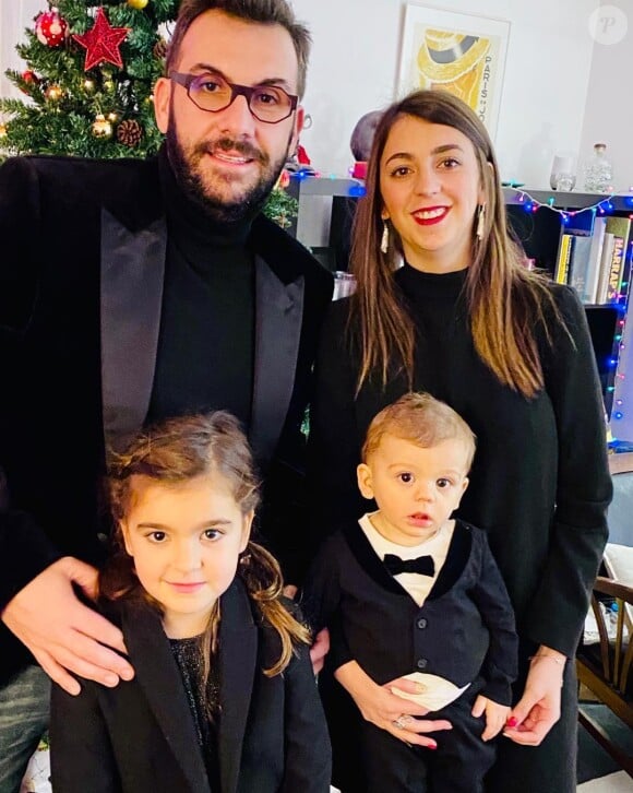 Laurent Ournac avec Ludivine et ses enfants Léon et Capucine, le 24 décembre 2019