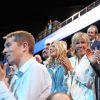 Brigitte Macron et ses enfants Laurence Auzière Jourdan (cardiologue), Tiphaine Auzière (avocate) et Sébastien Auzière (chercheur en laboratoire pharmaceutique), Line Renaud - La famille, les amis et soutiens d'Emmanuel Macron dans les tribunes lors du grand meeting d'Emmanuel Macron à l'AccorHotels Arena à Paris, le lundi 17 avril 2017. © Dominique Jacovides - Sébastien Valiela / Bestimage