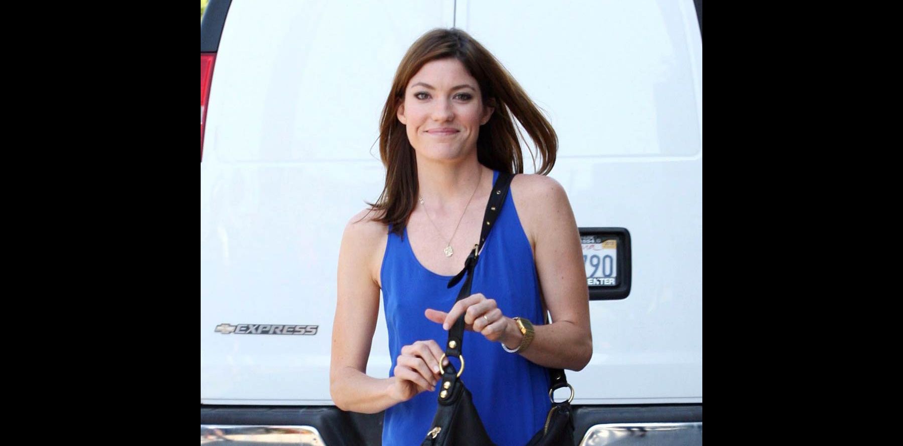 Comment Meurt La Soeur De Dexter Jennifer Carpenter : La chérie de Dexter rayonne loin de son