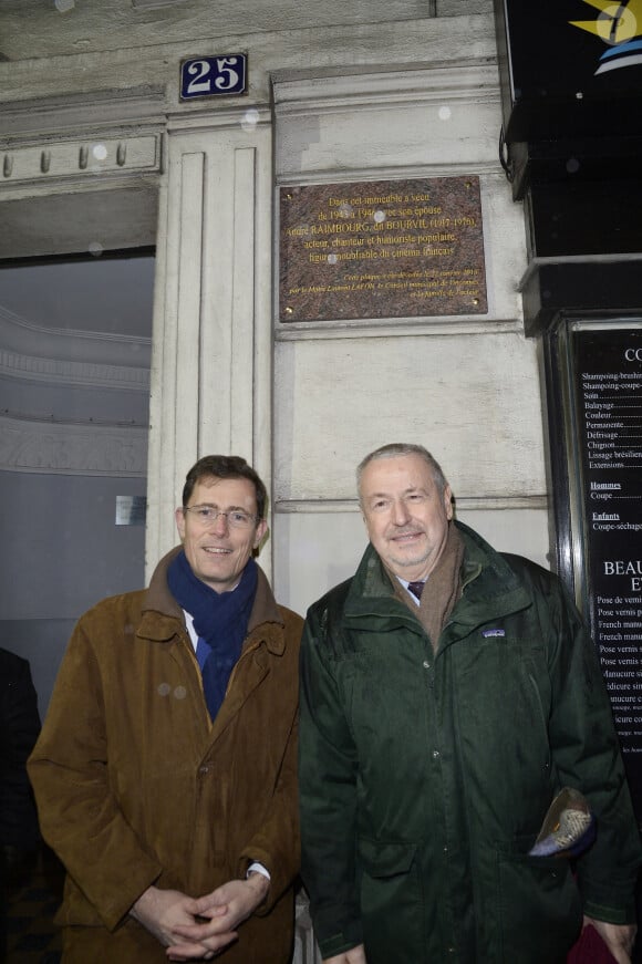 Laurent Lafon (maire de Vincennes) et Dominique Raimbourg (fils de Bourvil) lors de l'ouverture du 1er Festival "Au-delà de l'écran" 2016 à Vincennes, le 22 janvier 2016.