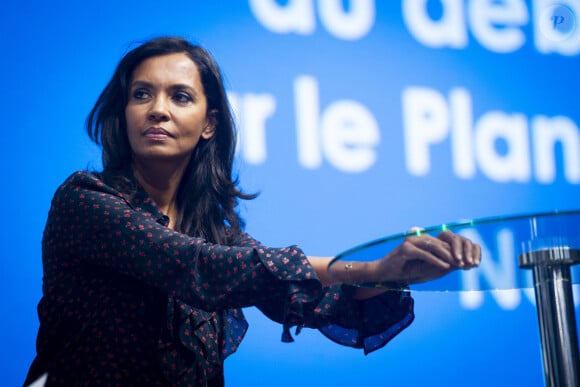 Karine Le Marchand (marraine de la CNDP (Commission nationale du débat public) et animatrice de lémission "L'amour est dans le pré") au 57ème salon International de l'Agriculture au parc des expositions de la porte de Versailles à Paris, France, le 23 février 2020. © Jean-Baptiste Autissier/Panoramic/Bestimage