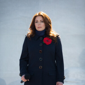 Isabelle Boulay lors des commémorations des 100 ans de la bataille de la Crête de Vimy, (100 ans jour pour jour, le 9 avril 1917) dans laquelle de nombreux Canadiens ont trouvé la mort lors de la Première Guerre mondiale, au Mémorial national du Canada, à Vimy, France, le 9 avril 2017. © Cyril Moreau/Bestimage