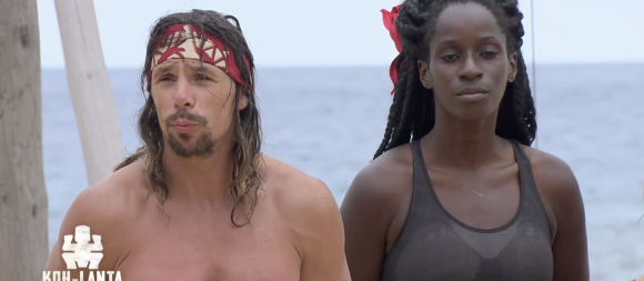 Bertrand-Kamal et Hadja dans "Koh-Lanta, Les 4 Terres" sur TF1 vendredi 2 octobre 2020.