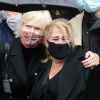 Catherine Ceylac et Julie-Amour Rossini-Chardronnet, petite fille de Juliette Gréco - Sorties des obsèques de Juliette Gréco en l'église Saint-Germain-des-Prés. © Jacovides-Moreau / Bestimage