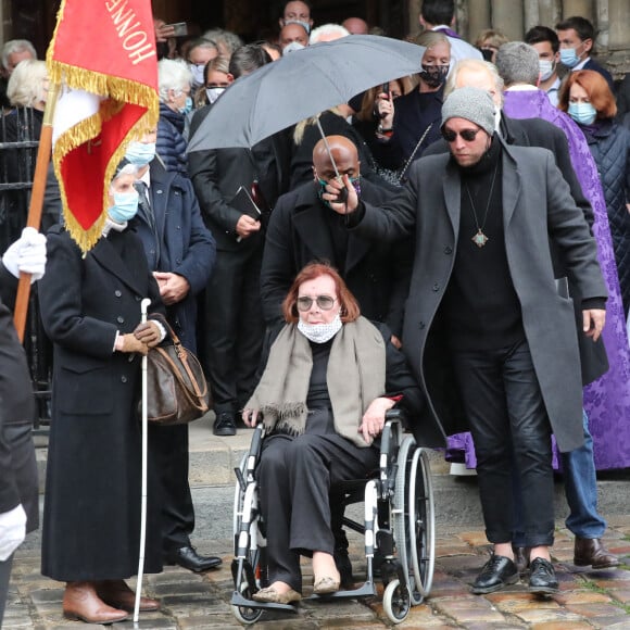 Charlotte Aillaud, la soeur de Juliette Gréco - Sorties des obsèques de Juliette Gréco en l'église Saint-Germain-des-Prés. Le 5 octobre 2020 © Jacovides-Moreau / Bestimage 