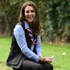 Kate Middleton, duchesse de Cambridge, et nouvelle co-présidente de l'Association Scoute, fait des activités de plein air avec un club de scouts "2th Northolt Scouts" à Londres