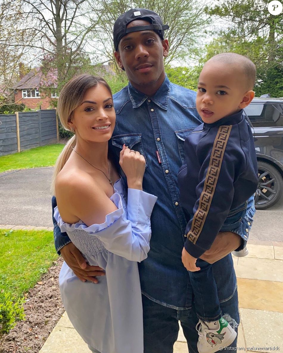 Mélanie Da Cruz comblée aux côtés d&#039;Anthony Martial et leur fils Swan, 12 avril 2020