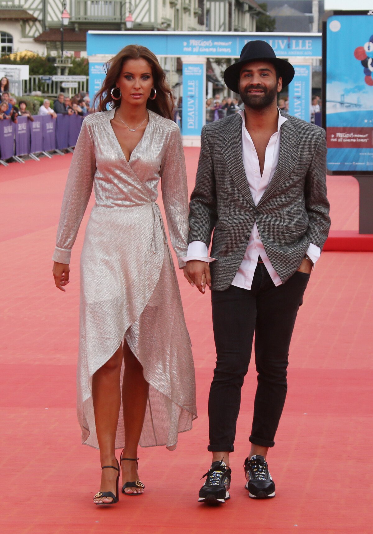 Photo : Malika Ménard et son compagnon Ycare - Arrivées à la cérémonie