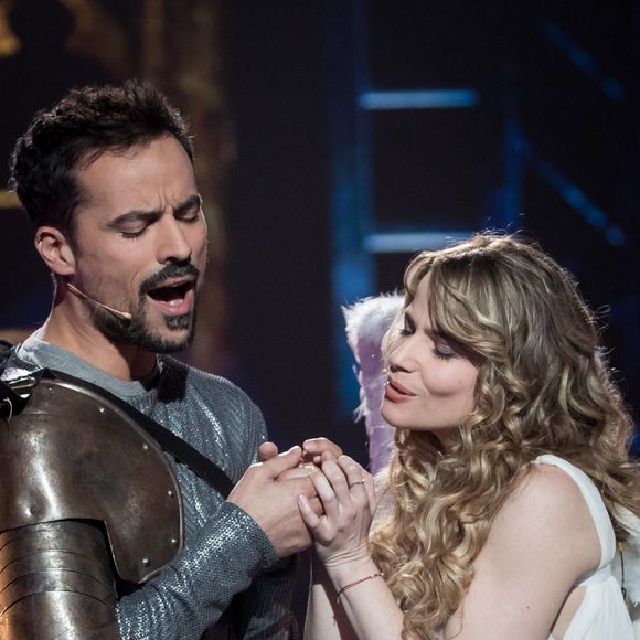 Exclusif - Damien Sargue et Cécilia Cara - Enregistrement de l'émission "100 ans de comédies musicales pour le Sidaction", qui sera diffusée le 2 avril sur France 2. Le 10 mars 2020 © Moreau-Perusseau / Bestimage