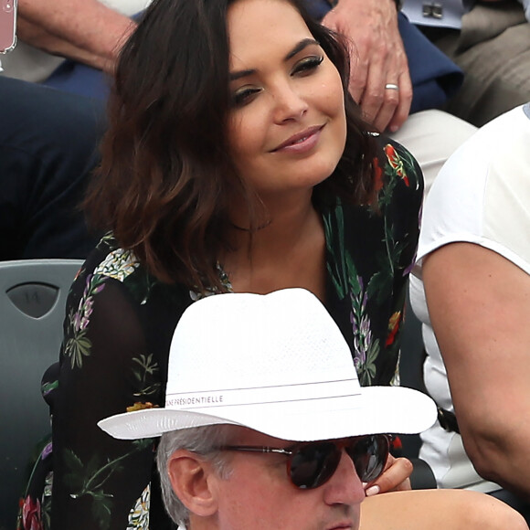 Valérie Bègue (Miss France 2008) en tribune lors des internationaux de tennis de Roland Garros le 28 mai 2018. © Dominique Jacovides-Cyril Moreau / Bestimage