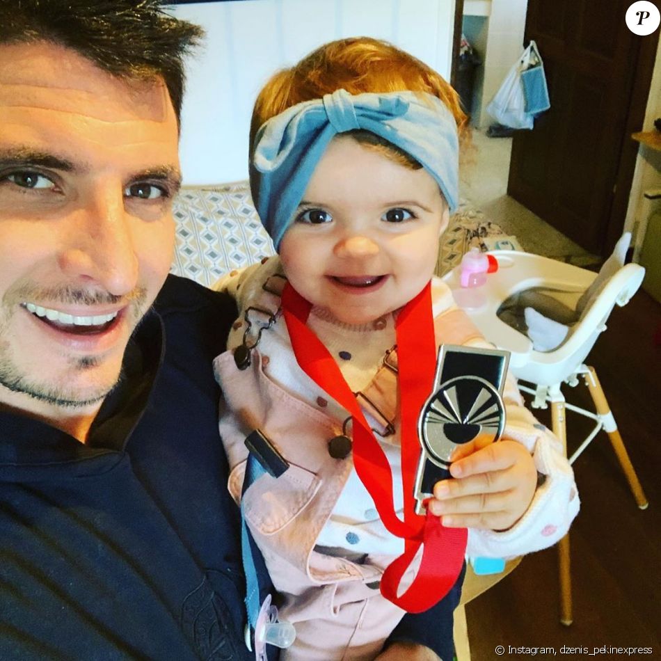 Julie Et Denis Pékin Express Restaurant Denis de Pékin Express avec sa fille Déa, le 24 février 2020 - Purepeople