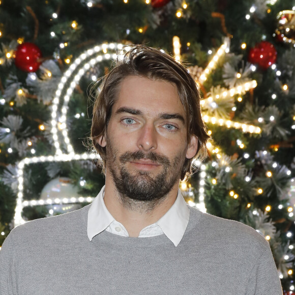 Exclusif - Camille Lacourt - Camille Lacourt inaugure les illuminations de Noël à Westfield Velizy 2, Velizy le 23 Novembre 2019 © Marc Ausset-Lacroix / Bestimage