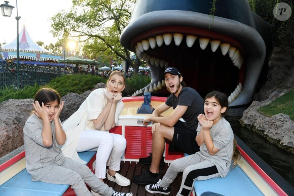 Céline Dion et ses fils à Disneyland en Californie, octobre 2016