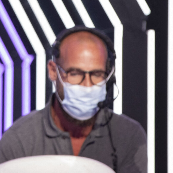 Exclusif - Gérard Depardieu - Première émission TPMP (Touche Pas à Mon Poste!) de la saison pour Cyril Hanouna et son équipe de chroniqueurs, avec beaucoup de nouveautés, un nouveau plateau, nouveau décor, des nouveaux arrivants, ainsi que la présence rare et exclusive de G.Depardieu à Paris le 31août 2020. © Jack tribeca / Bestimage