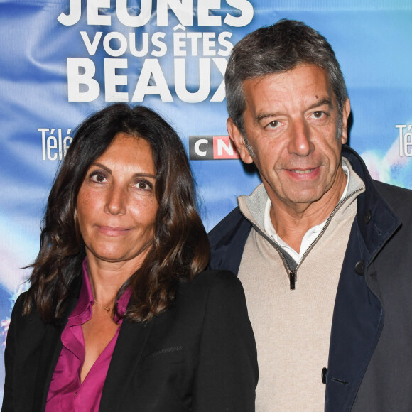 Michel Cymes et sa femme Nathalie - Avant-première du film "Vous êtes jeunes, vous êtes beaux" au cinéma Gaumont Opéra à Paris, le 23 septembre 2019. © Coadic Guirec/Bestimage