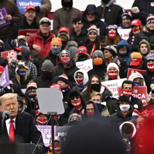 Le candidat du parti républicain Donald Trump en meeting "Make America Great Again" à Waterford Township dans le Michigan. Le 30 octobre 2020 © Scott Hasse / Zuma Press / Bestimage