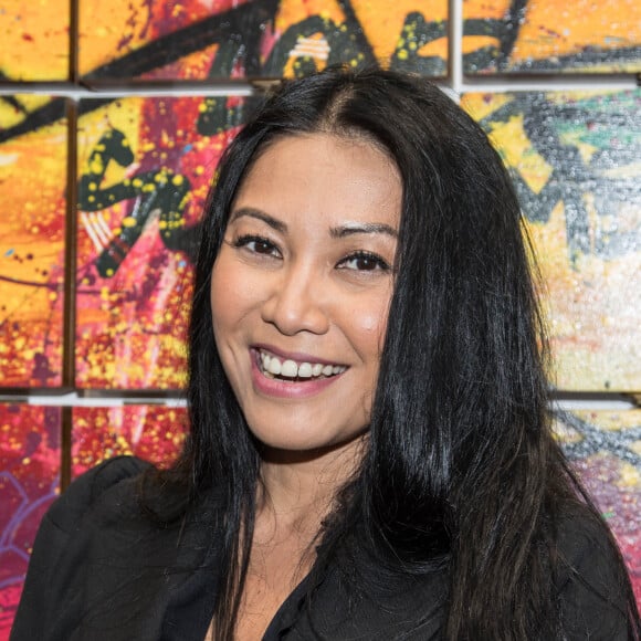 Anggun - Vernissage de l'exposition de l'artiste l'artiste Kongo (Cyril Phan) au Montaigne Market à Paris le 17 octobre 2019. © Jerémy Melloul/ Bestimage