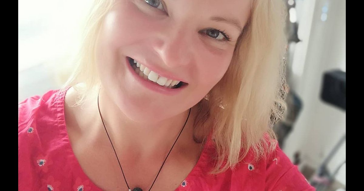 Afsa L'amour Est Dans Le Pré Instagram