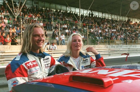 Estelle Lefébure et David Hallyday à la Nissan Star Cup en 1996.