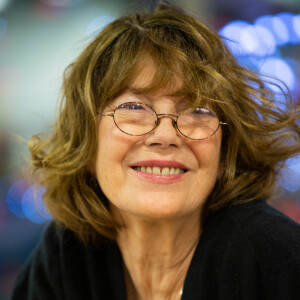 Jane Birkin dédicace son livre "Post-Scriptum" à la librairie Filigranes à Bruxelles en Belgique.