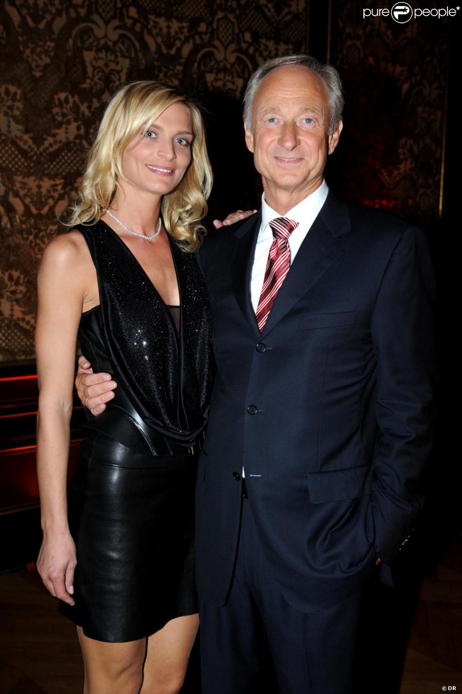 Qui Est Le Compagnon De Sarah Marshall Sarah Marshall et Lutz Bethge, PDG Montblanc lors de l'inauguration de