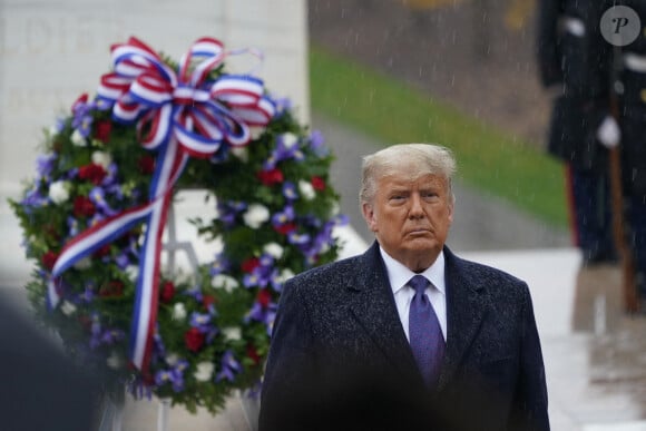 Donald Trump lors de la journée de commémoration "National Veterans Day Observance" au cimetière national de Arlington. Le 11 novembre 2020  