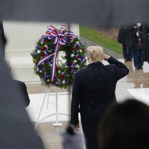 Donald Trump lors de la journée de commémoration "National Veterans Day Observance" au cimetière national de Arlington. Le 11 novembre 2020