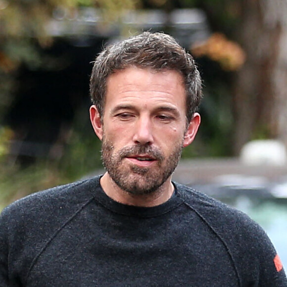 Ben Affleck se promène à Los Angeles, le 31 octobre 2020.