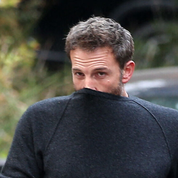 Ben Affleck se promène à Los Angeles, le 31 octobre 2020.