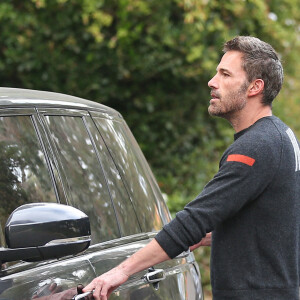 Ben Affleck se promène à Los Angeles, le 31 octobre 2020.
