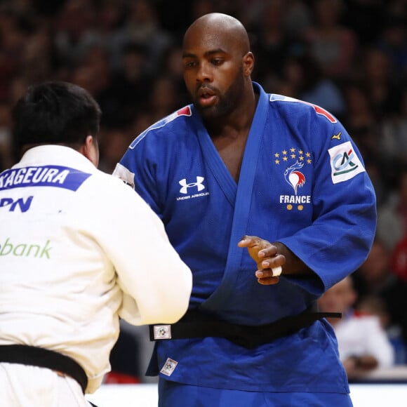 Teddy Riner subit sa première défaite depuis 154 combats contre le japonais Kageura Kokoro lors du Paris Grand Slam Judo 2020 à l'Accord Hotels Arena à Paris, France, le 9 février 2020. © Gwendoline Le Goff/Panoramic/Bestimage 