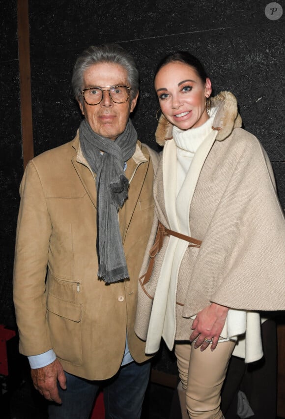 Dominique Desseigne avec sa compagne Alexandra Cardinale - Remise du prix de La Fondation Barrière pour la pièce "La journée de la jupe" au théâtre des Béliers à Paris le 4 février 2020. © Coadic Guirec-Pierre Perusseau/Bestimage