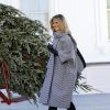 La Première dame Melania Trump reçoit pour la dernière fois le sapin de Noël de la Maison-Blanche à Washington, le 23 novembre 2020. @Yuri Gripas/ABACAPRESS.COM