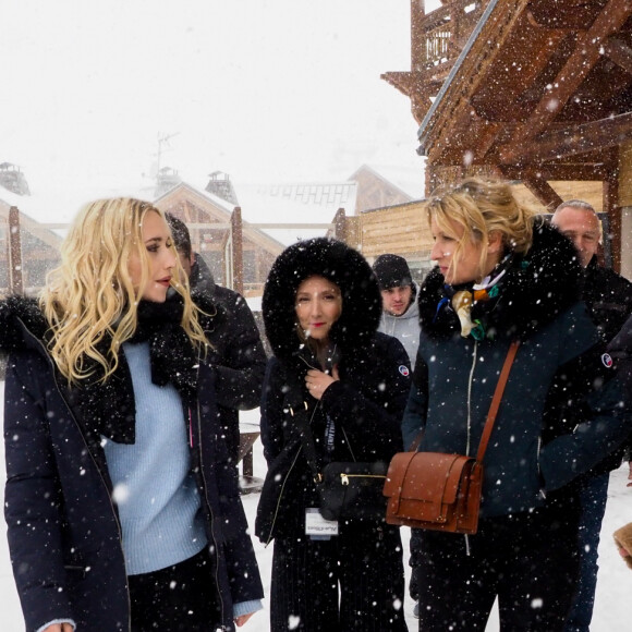 Alexandra Lamy et sa fille Chloé Jouannet, Audrey Lamy - 22ème Festival International du Film de Comédie de l'Alpe d'Huez, janvier 2019.