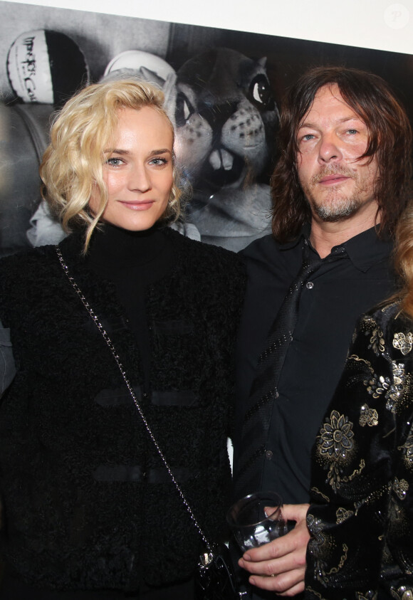 Diane Kruger, Norman Reedus - L'acteur Américain Norman Reedus de la série Américaine "The Walking Dead" lors du vernissage de son exposition photo "The sun's coming up ...like a big bald head" avec Diane Kruger à la Galerie Hors Champs à Paris le 15 Décembre 2016. © Denis Guignebourg/Bestimage