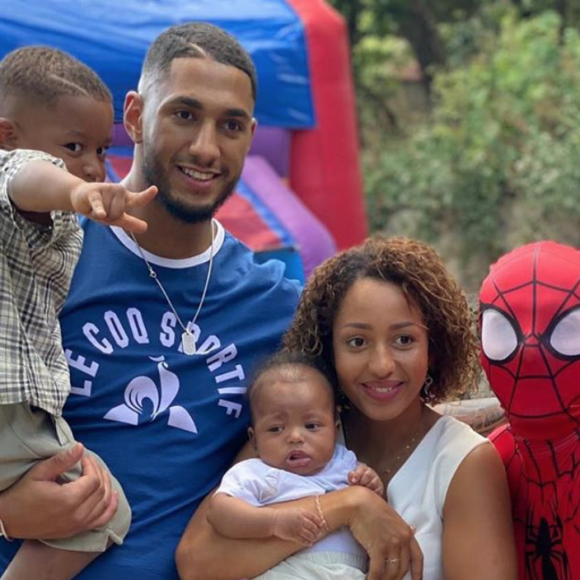 Estelle Mossely et Tony Yoka à la fête d'anniversaire de leur fils aîné Ali, qui a eu 2 ans. Août 2020.