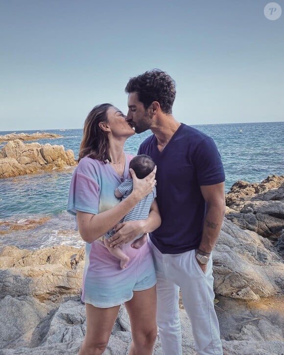 Valentin Léonard, ex-candidat des "Marseillais" devenu influenceur". Il est en couple avec l'ancienne Miss France Rachel Legrain-Trapani, avec qui il a eu un petit garçon prénommé Andrea en juillet 2020.