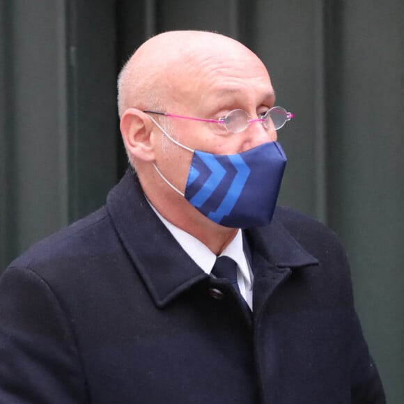 Bernard Laporte - Arrivées - Cérémonie religieuse en hommage au joueur Christophe Dominici en l'église Saint-Cécile à Boulogne-Billancourt le 2 décembre 2020