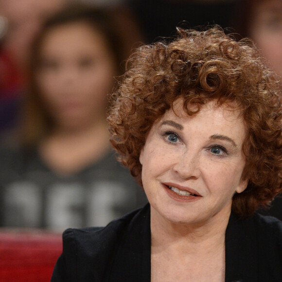 Marlène Jobert - Enregistrement de l'émission "Vivement Dimanche" à Paris le 3 décembre 2014. L'émission sera diffusée le 07 Décembre 2014