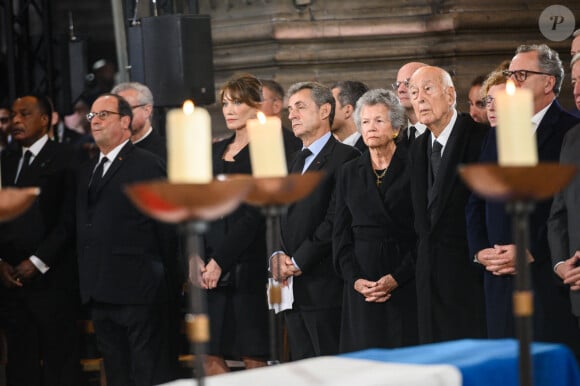 François Hollande, Carla Bruni-Sarkozy, Nicolas Sarkozy, Valery Giscard d'Estaing et sa femme Anne-Aymone , Richard Ferrand - Obsèques de Jacques Chirac en l'église Saint-Sulpice à Paris le 30 Septembre 2019. ©Eliot Blondet / Pool / Bestimage 