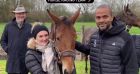 Tony Parker se lance dans la course hippique et sollicite l'aide de ses abonnés pour trouver le nom de sa nouvelle équipe.