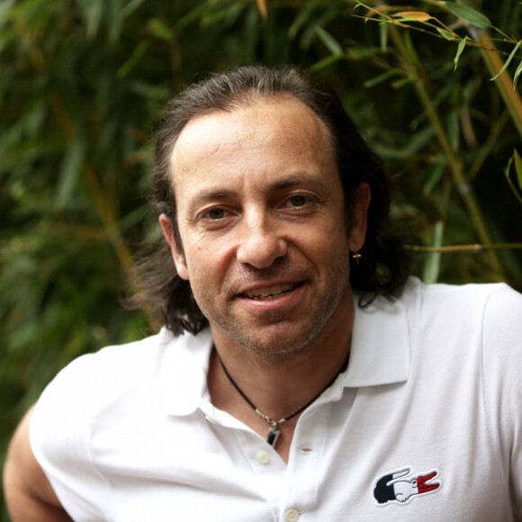 Philippe Candeloro - People au village lors du Tournoi de Roland-Garros (les Internationaux de France de tennis) à Paris, le 28 mai 2016. © Dominique Jacovides/Bestimage