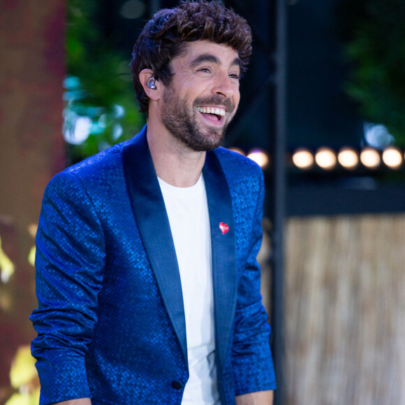 le chanteur espagnol Agustin Galiana ( parrain du Télévie 2020 ) lors de la 32ème édition du Télévie, l'opération de récolte de dons de RTL Belgium au profit du Fonds de la recherche scientifique (FNRS) pour aider la lutte contre la leucémie et le cancer.