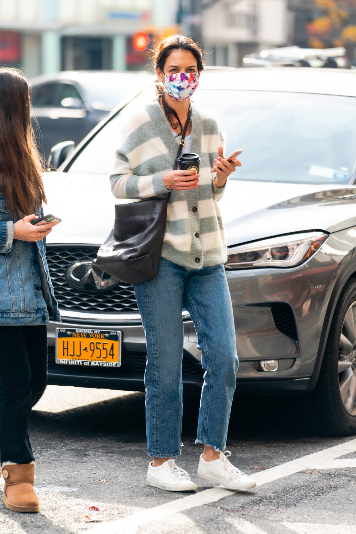 Photo Exclusif Katie Holmes Et Sa Fille Suri Cruise Passent Laprès Midi Ensemble à New York 